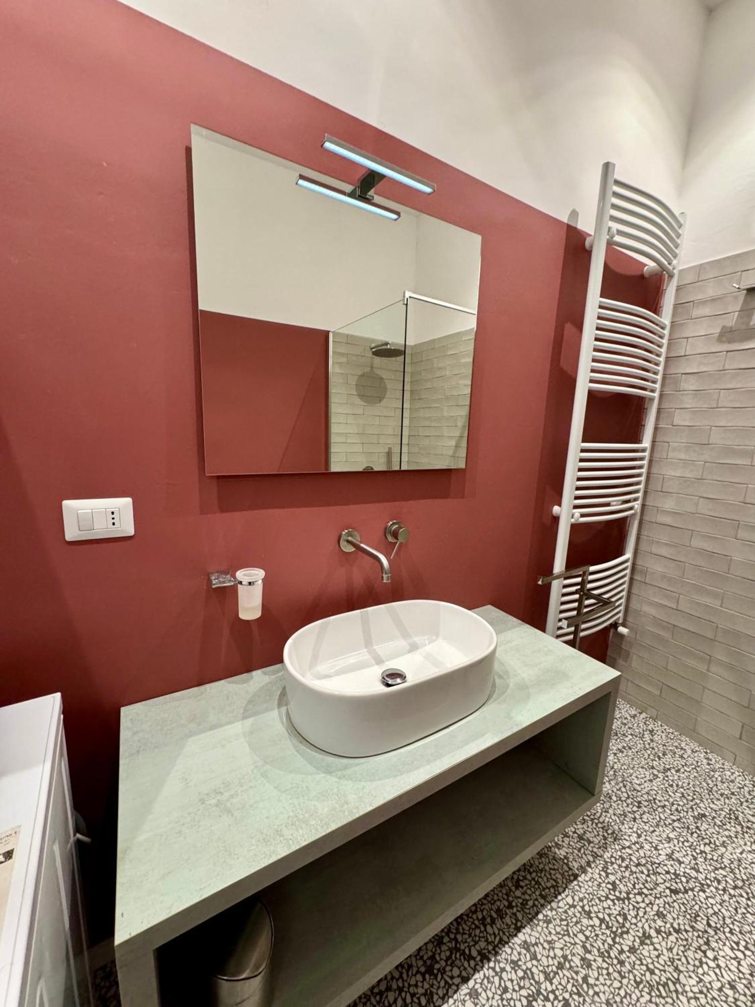 ليتشي 4 Balconi Rooms Paladini B&B E Appartamenti المظهر الخارجي الصورة