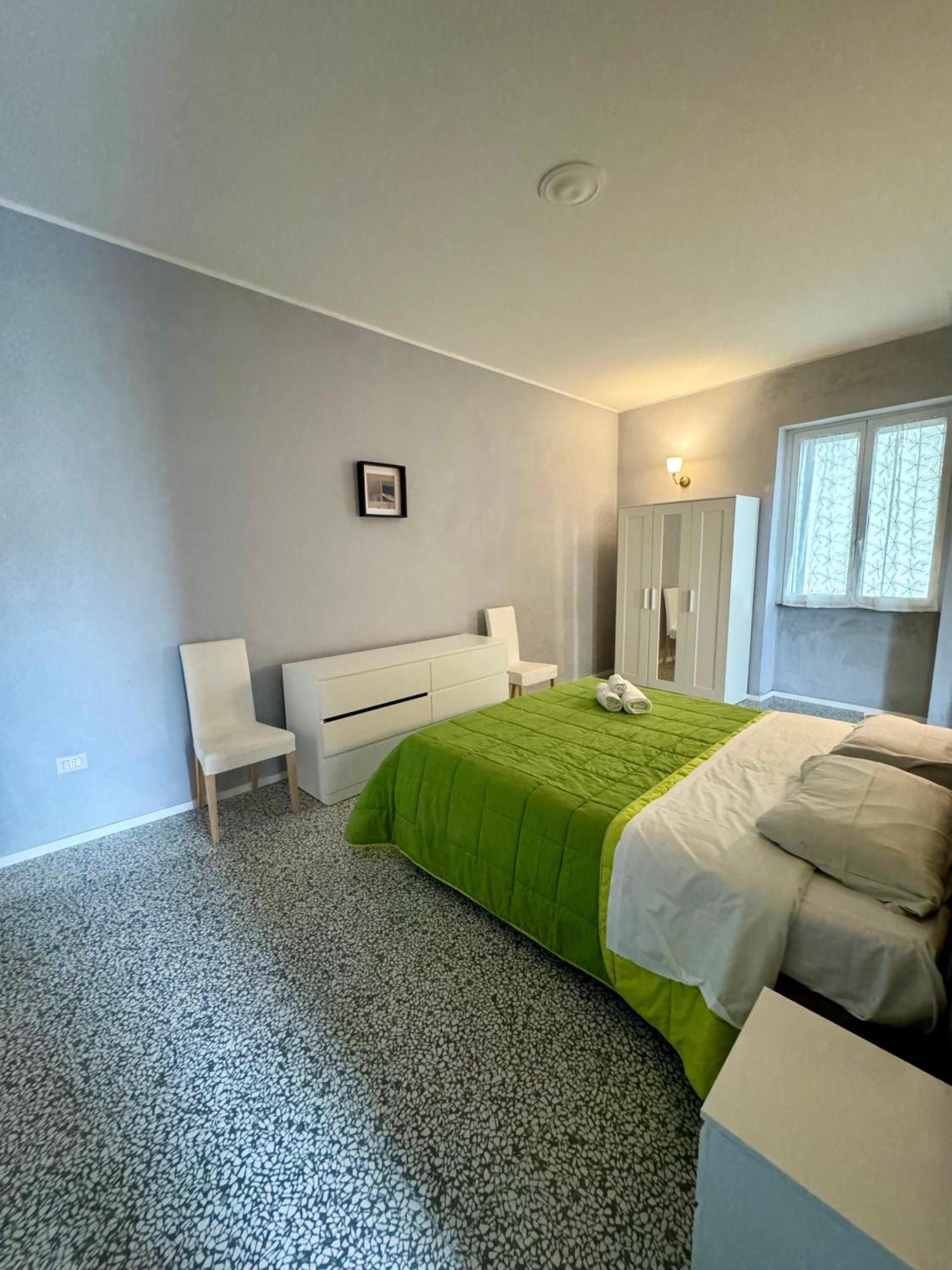ليتشي 4 Balconi Rooms Paladini B&B E Appartamenti المظهر الخارجي الصورة